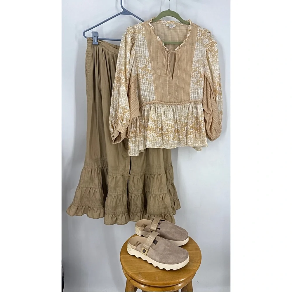 American Eagle cropped BoHo floral print wide sleeve Peblum  Beige Blouse L - Picture 11 of 11